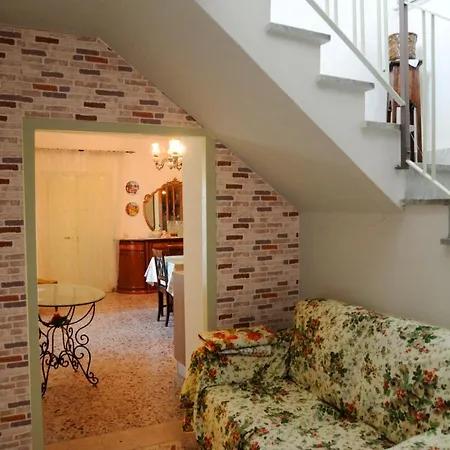 A Casa Di Carla Terracina